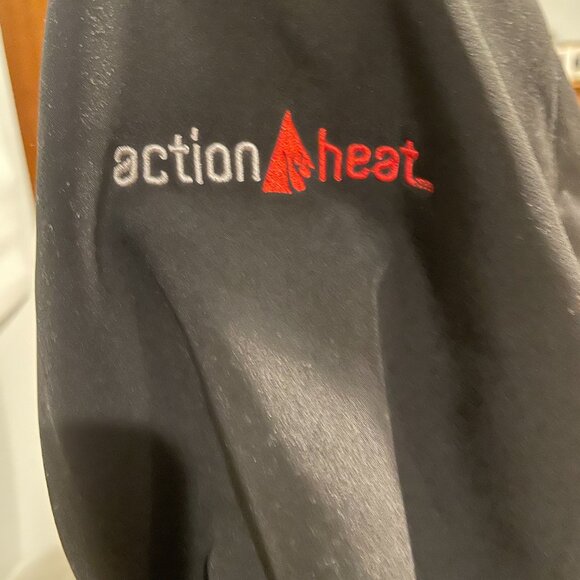 ActionHeat Heated Softshell Jacket Women’s Small – Battery Included - Picture 11 of 14